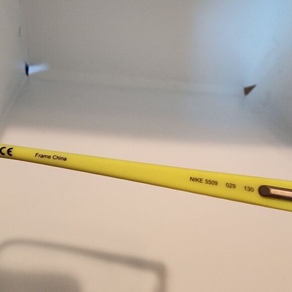 Nike Yellow & Black Prescription Glasses Frames, Case, & Cleaning Cloth - Picture 6 of 7